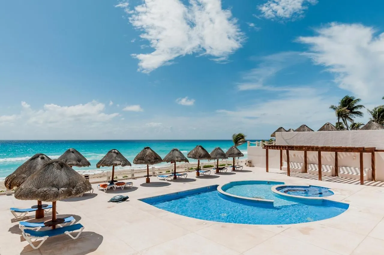 Hotelzone L20 Beach Access Cancun Mexico