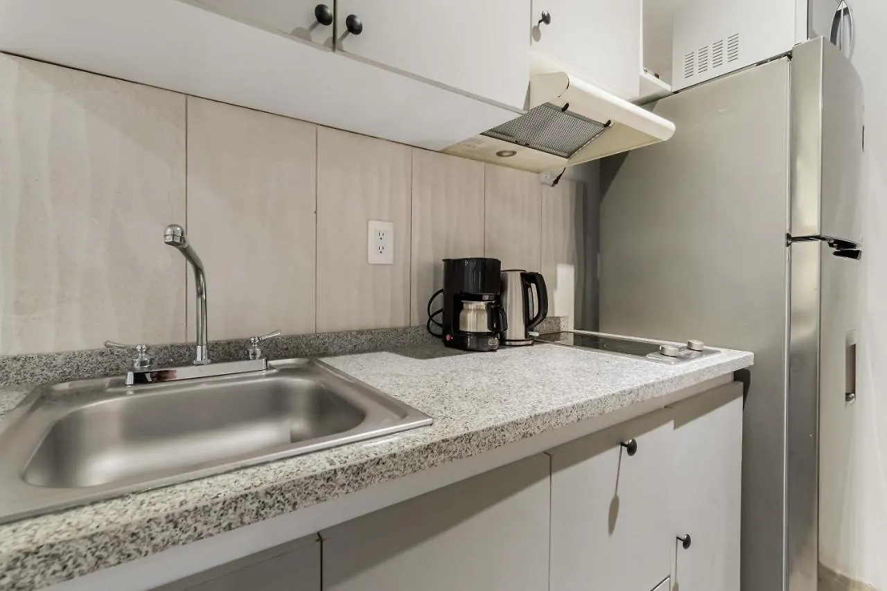 Hotelzone L20 Beach Access Cancun Apartment