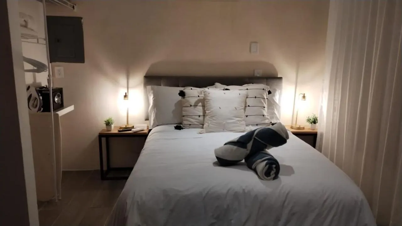 Hotelzone L20 Beach Access Cancun Mexico